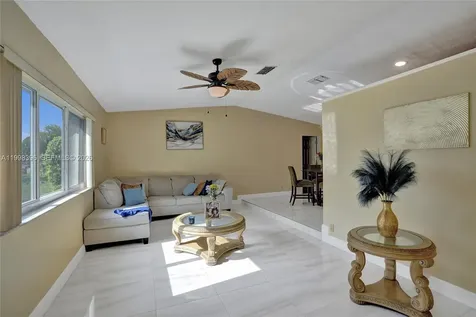 460 SW 66th Avenue Margate FL 33068