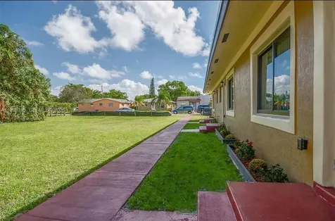 2015 Funston Street Hollywood FL 33020