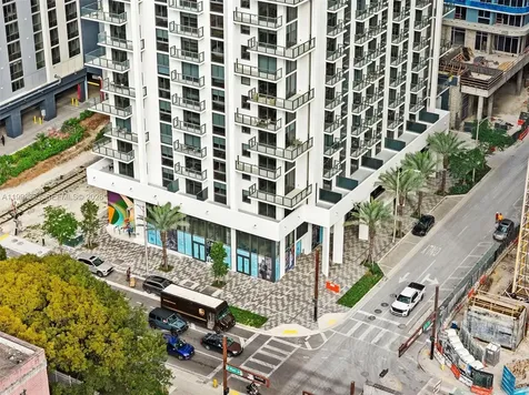 11 NE 6 Miami FL 33132