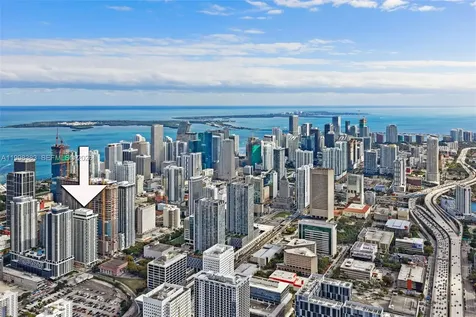 11 NE 6 Miami FL 33132