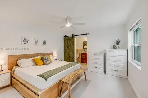 526 Danville Terrace Davie FL 33325