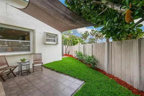 526 Danville Terrace Davie FL 33325