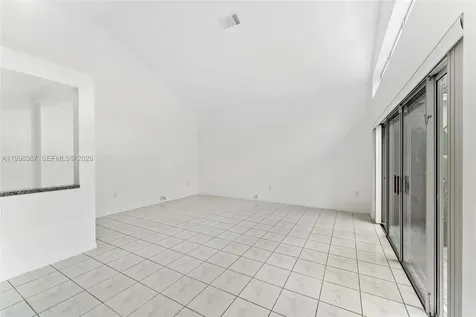 1120 W Lake Street Hollywood FL 33020