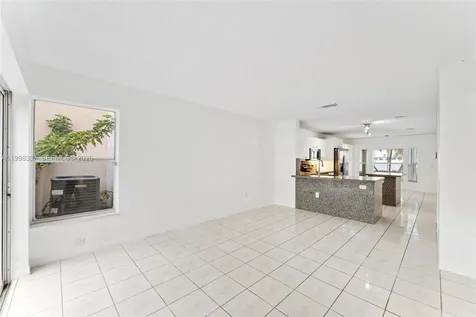 1120 W Lake Street Hollywood FL 33020