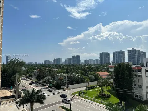 3180 S Ocean Drive Hallandale Beach FL 33009