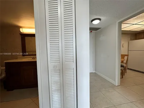 3180 S Ocean Drive Hallandale Beach FL 33009