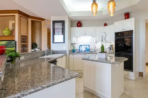 10 Edgewater Drive Coral Gables FL 33133