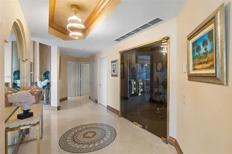 10 Edgewater Drive Coral Gables FL 33133