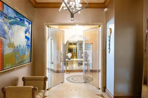 10 Edgewater Drive Coral Gables FL 33133