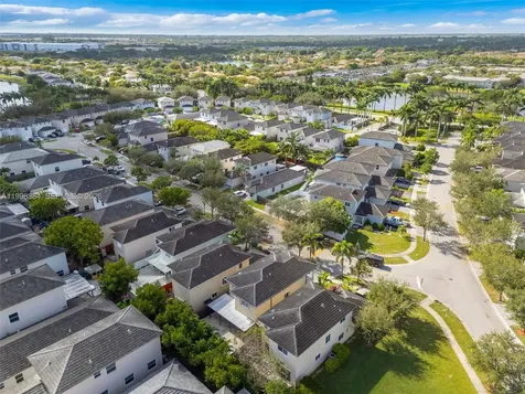 239 SE 31st Terrace Homestead FL 33033