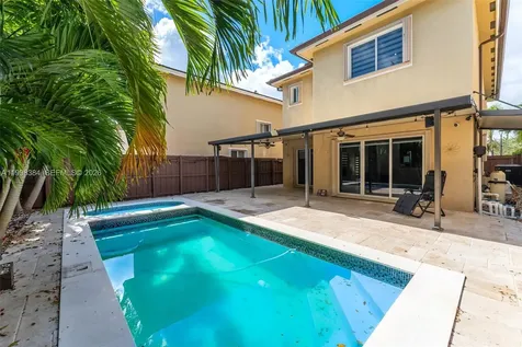 239 SE 31st Terrace Homestead FL 33033