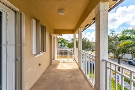 239 SE 31st Terrace Homestead FL 33033