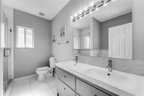 239 SE 31st Terrace Homestead FL 33033
