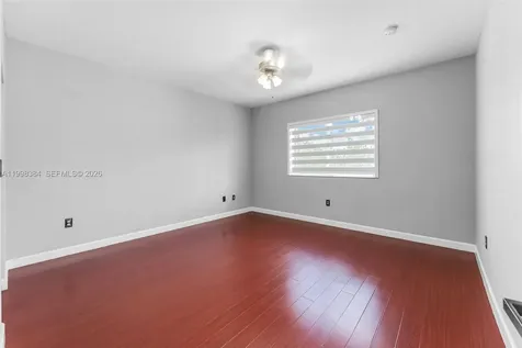 239 SE 31st Terrace Homestead FL 33033