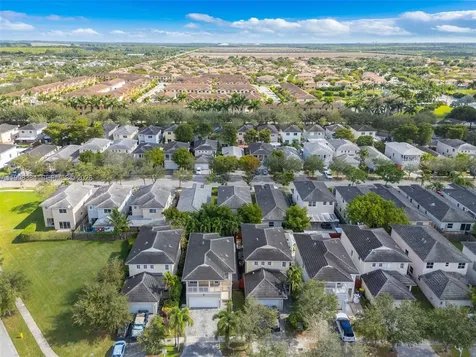 239 SE 31st Terrace Homestead FL 33033