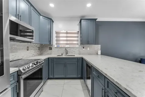 239 SE 31st Terrace Homestead FL 33033