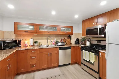 6507 SW 116th Place Miami FL 33173