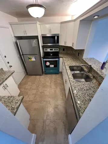 1939 Jefferson Street Hollywood FL 33020