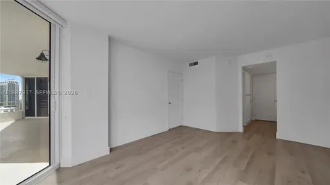 555 NE 34th Street Miami FL 33137