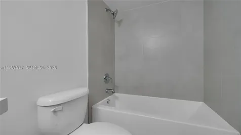 555 NE 34th Street Miami FL 33137