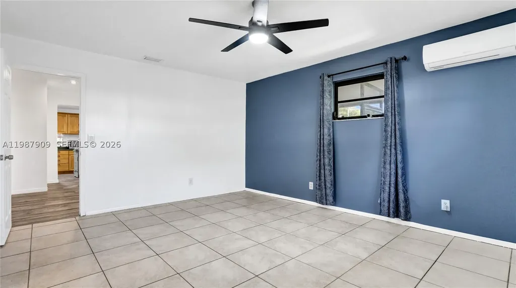 1007 N 31st Road Hollywood FL 33021