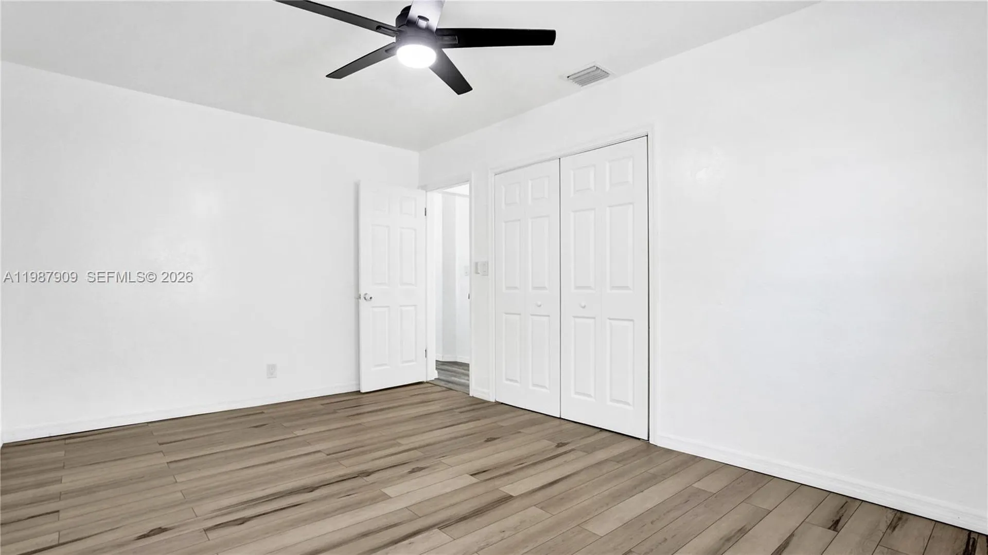 1007 N 31st Road Hollywood FL 33021