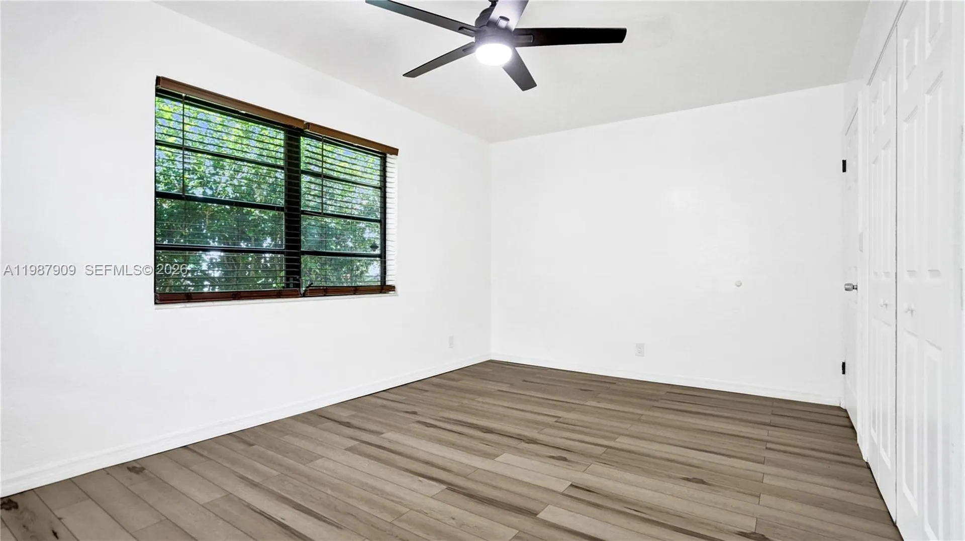 1007 N 31st Road Hollywood FL 33021