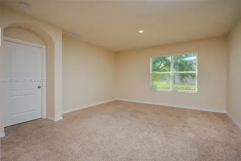 660 Cotulla Drive Kissimmee FL 34758