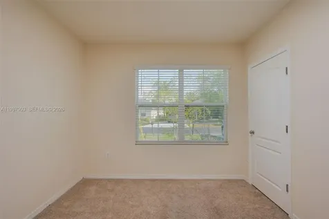 660 Cotulla Drive Kissimmee FL 34758