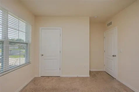 660 Cotulla Drive Kissimmee FL 34758