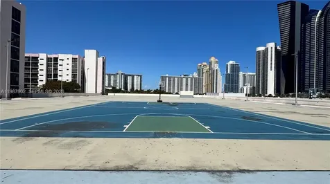 17021 N Bay Road Sunny Isles Beach FL 33160