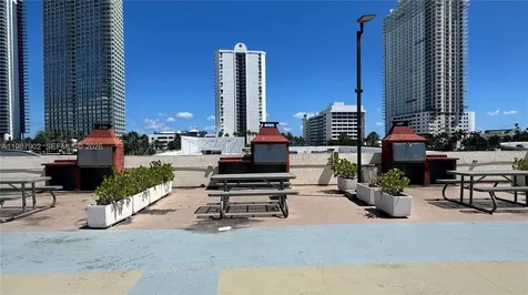 17021 N Bay Road Sunny Isles Beach FL 33160