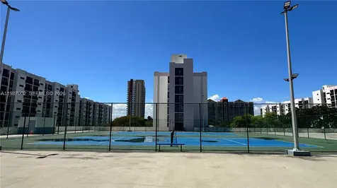 17021 N Bay Road Sunny Isles Beach FL 33160