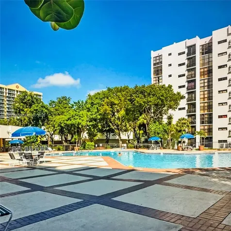 17021 N Bay Road Sunny Isles Beach FL 33160