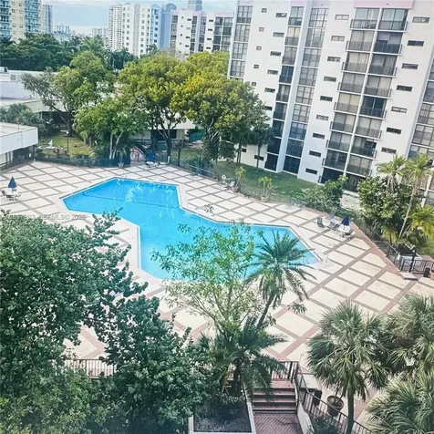 17021 N Bay Road Sunny Isles Beach FL 33160