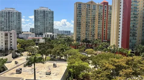 17021 N Bay Road Sunny Isles Beach FL 33160
