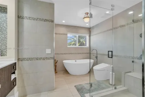 15726 SW 76th Terrace Miami FL 33193