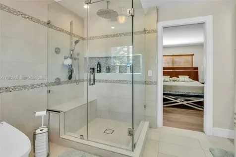 15726 SW 76th Terrace Miami FL 33193