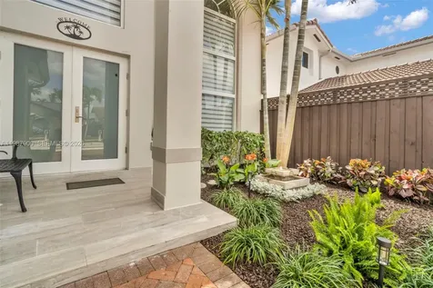 15726 SW 76th Terrace Miami FL 33193
