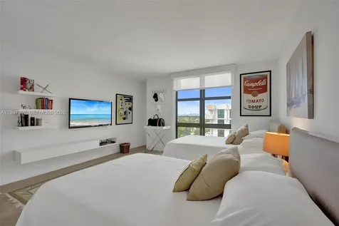 1121 Crandon Boulevard Key Biscayne FL 33149