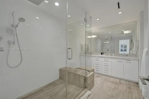 1121 Crandon Boulevard Key Biscayne FL 33149