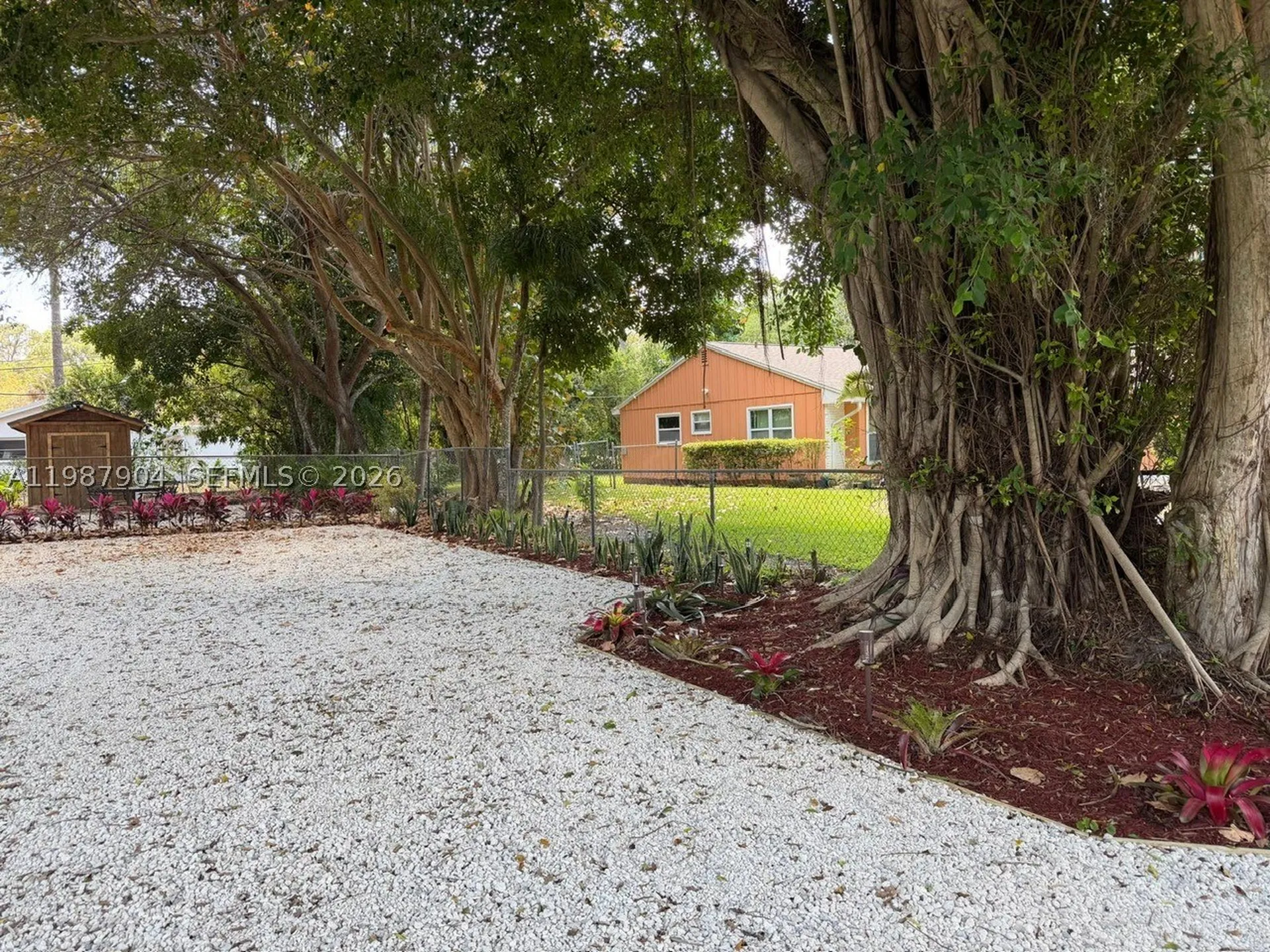 4556 Woodmere Lane Lake Worth FL 33463