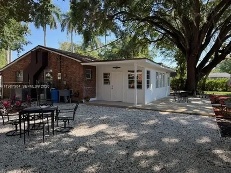 4556 Woodmere Lane Lake Worth FL 33463
