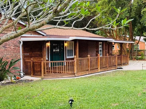 4556 Woodmere Lane Lake Worth FL 33463