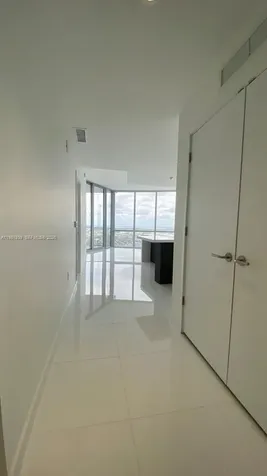 851 NE 1st Avenue Miami FL 33132