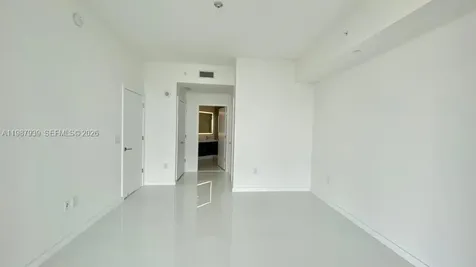 851 NE 1st Avenue Miami FL 33132