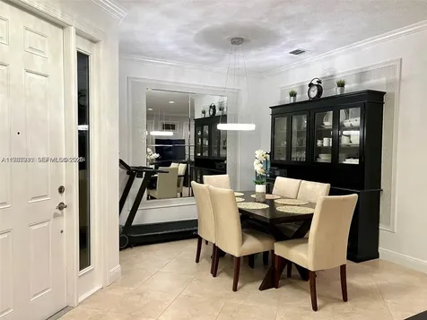 5065 Dulce Court Palm Beach Gardens FL 33418