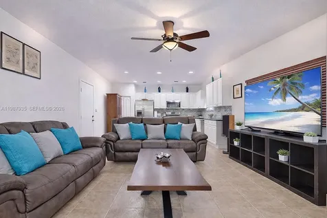 16479 SW 50th Terrace Miami FL 33185