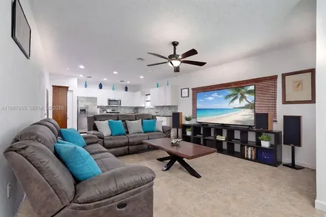 16479 SW 50th Terrace Miami FL 33185