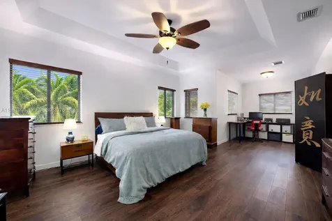 16479 SW 50th Terrace Miami FL 33185